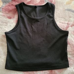 🤑 Classic Crop Top